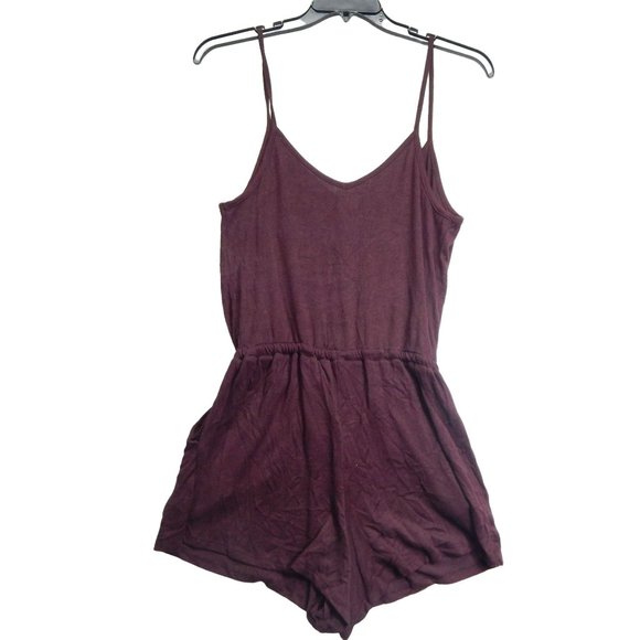 Me To We Romper Jumpsuit Spaghetti Straps Shorts Womens Burgundy Size XS - Picture 2 of 10